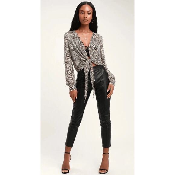 Lulus Vivaldi Taupe Leopard Print Sheer Tie-Front Top Women’s Size Small NWOT - Picture 3 of 10